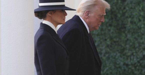 Melanija pisala Putinu, Tramp mu predao pismo