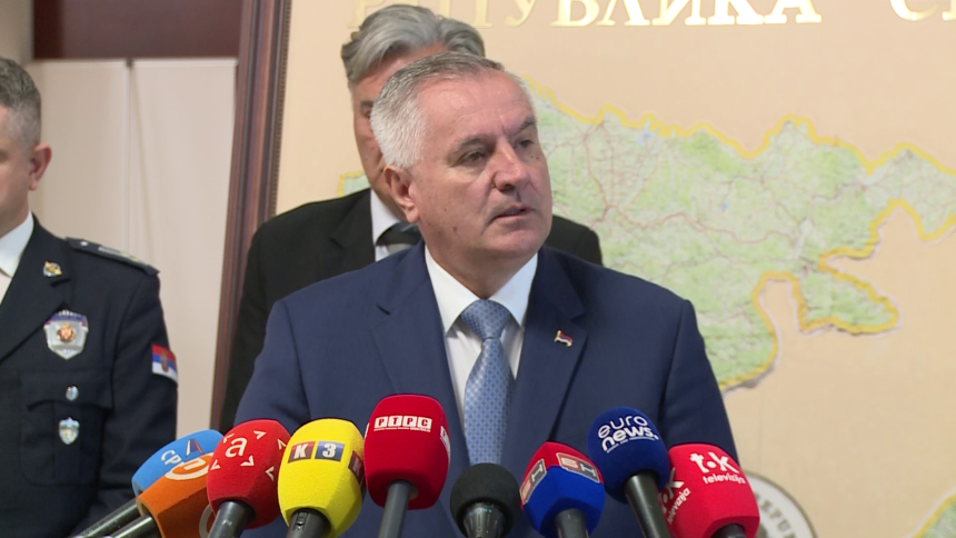 Hoće li Višković prekosutra podnijeti iznuđenu ostavku  koju mu traži Dodik ili će se suprostaviti slijepom i bahatom vođi!?