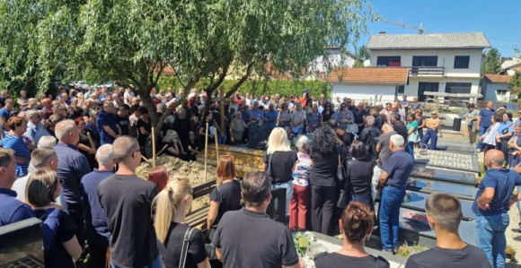 Prijedor: Danas sahranjena novinarka Gordana Vila