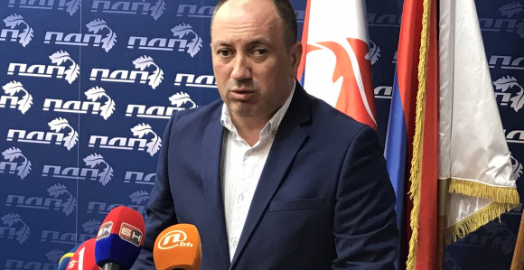 Crnadak poziva Stevandića da NSRS izabere v.d. predsjednika Republike Srpske