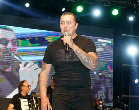 Oglasio se Amar, demantovao da je imao udes