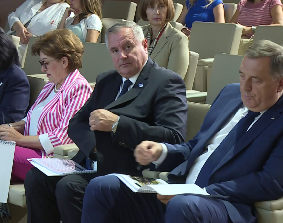 Po čemu ćemo pamtiti Viškovića? Opozicija: Mandat obilježile afere, kriminal, korupcija..