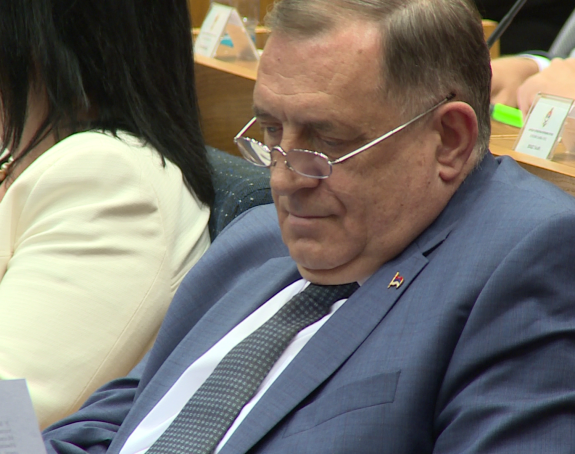 Novi avanturizam vlasti i srljanje u duboku nezakonitost