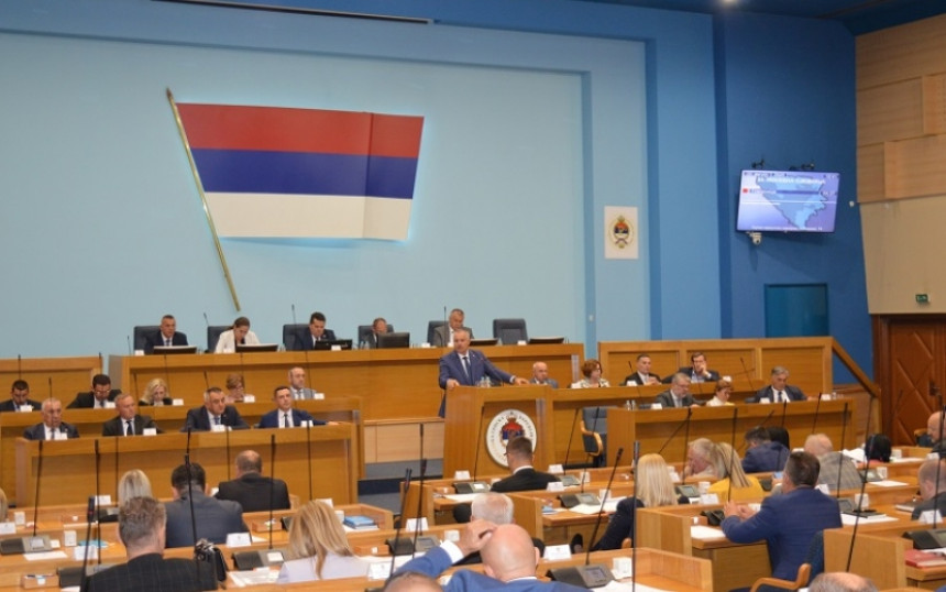 Vlast Srpske odbacila presudu, zakazan referendum