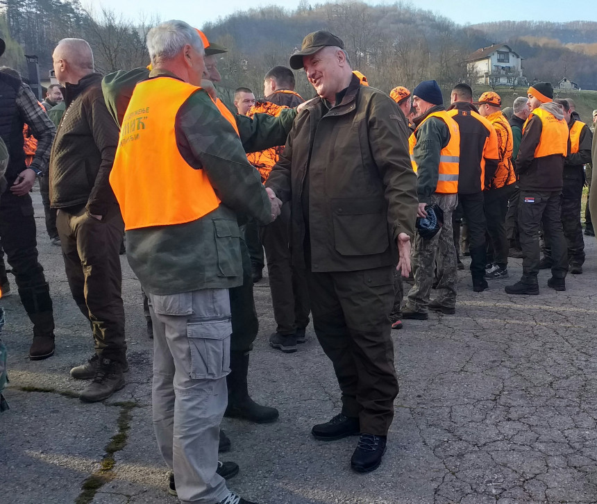Višković: Razbili smo strujnu mafiju i spriječili pljačku!