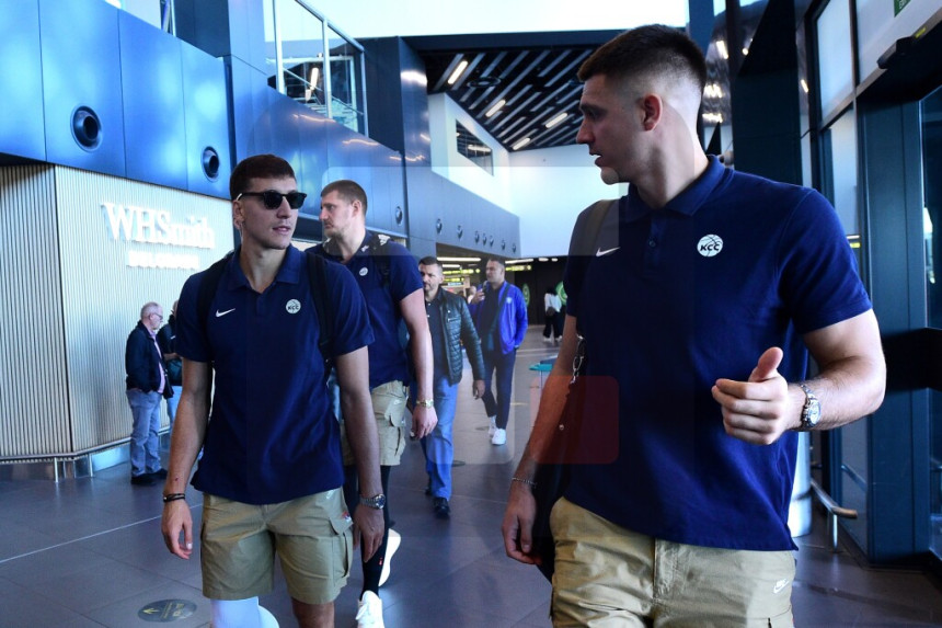 Кошаркаши Србије отпутовали на Евроско првенство