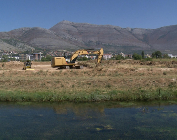 Bolnica u Trebinju paravan za gradnju stambenog kompleksa