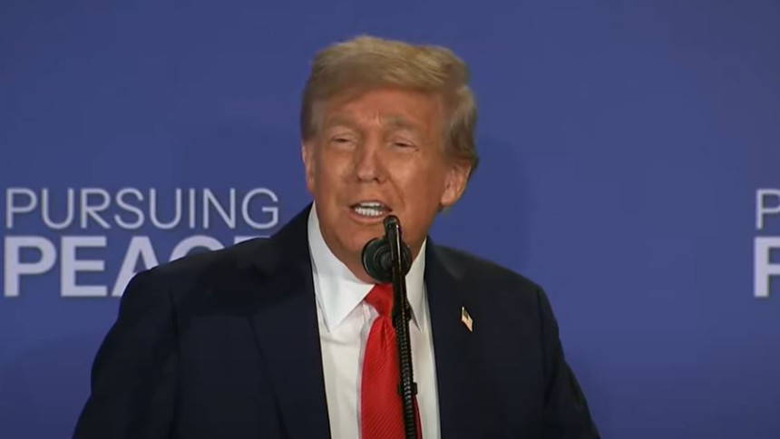 Први пут у историји Америке, Трамп смијенио гувернерку