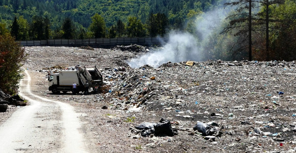 Још нема рјешења за нелегалну градску депонију (ВИДЕО)