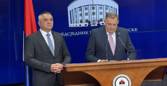 Кумовски, нема шта: Зна се ко ће водити Владу и издавати налоге?!