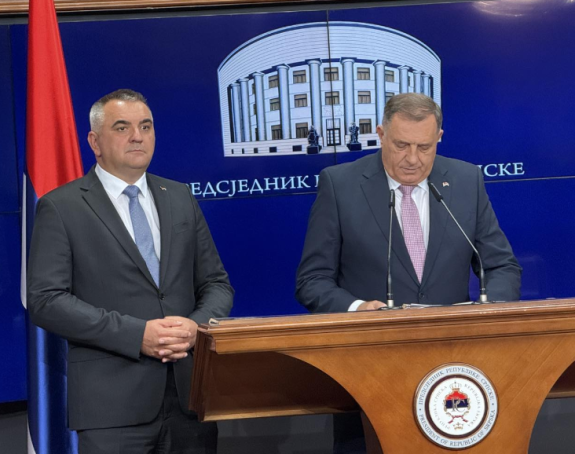 Kumovski, nema šta: Zna se ko će voditi Vladu i izdavati naloge?!