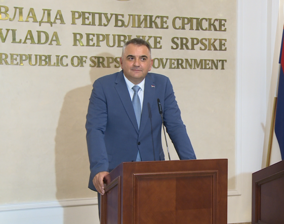 Dodikov mandatar: Da nam se ne desi kao Makedoniji