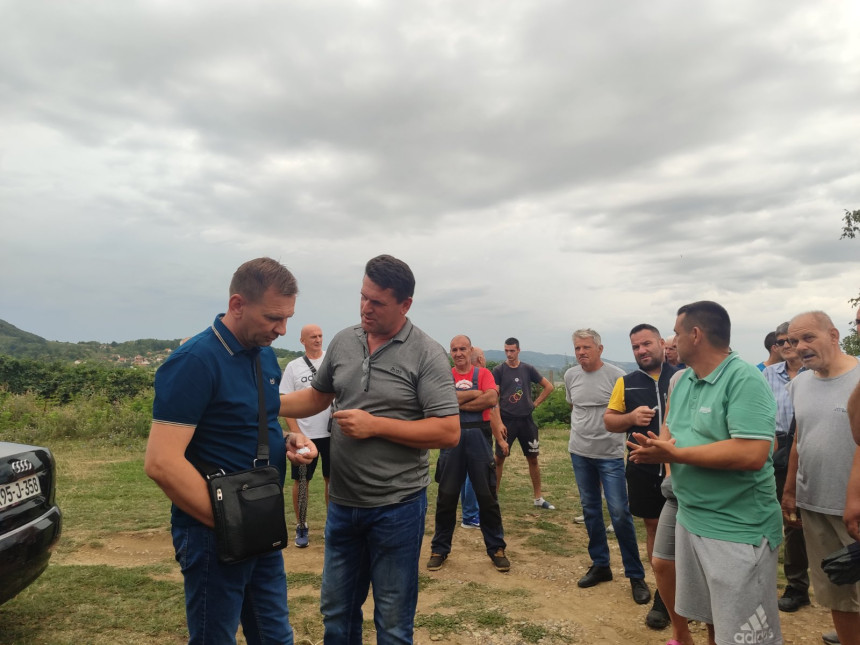 Propadaju nam imanja zbog rudnika!