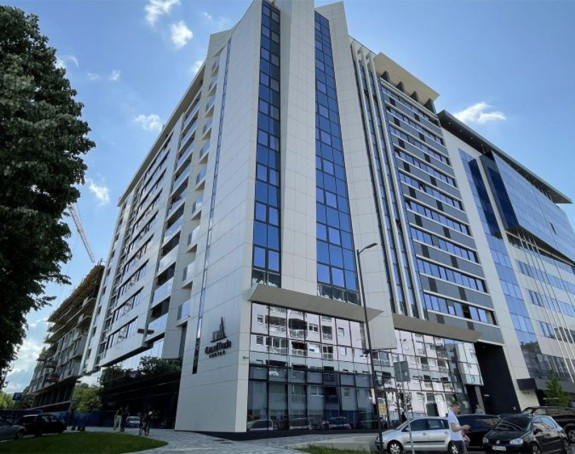 Правобранилаштво зауставило куповину Радишићеве зграде