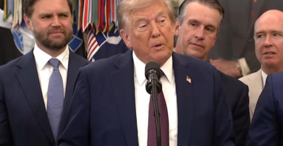 Tramp poništio važnu odluku koju je donio bivši predsjednik