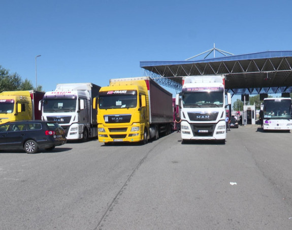 Prevoznici prekinuli štrajk, transport ponovo uspostavljen