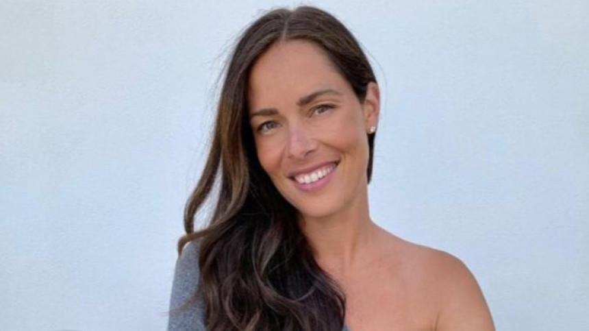 Ana Ivanović prvi put sam, bez Bastijana, u njemačkom Vogu