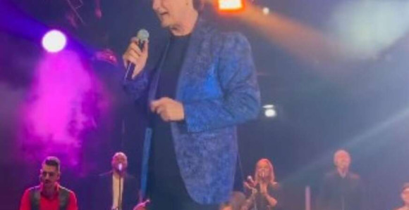 Spektakularan koncert Zdravka Čolića na Kastelu