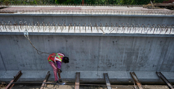 Radnik iz BiH pao u Sisku sa skele na gradilištu i poginuo