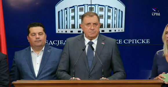 Bivši predsjednik Republike Srpske sutra ide u Moskvu