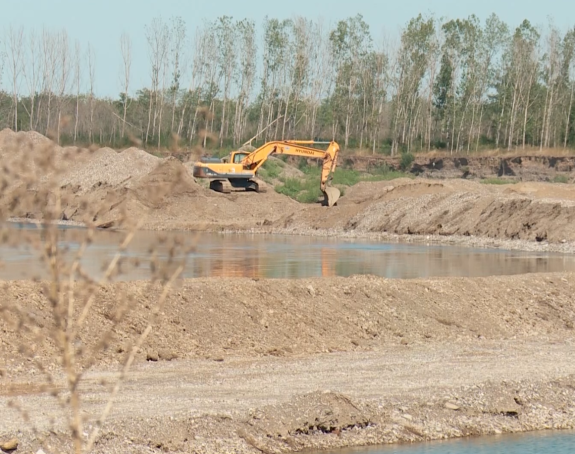 Vlast mućka nešto sa eksploatacijom šljunka iz rijeka