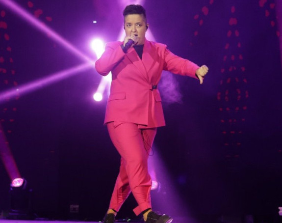 Marija Šerifović maršnula devojku iz publike (VIDEO)