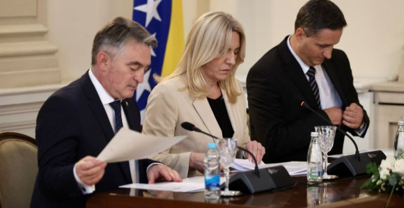 Željka preglasana: Od Savjeta ministara traže novi budžet