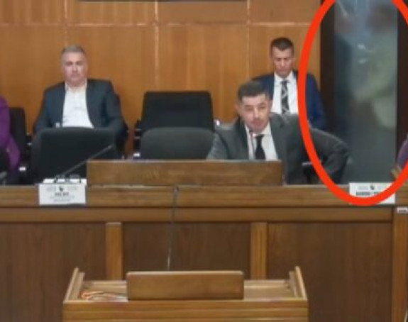 Fizički obračun poslanika SNSD-a i SP-a u Brčkom