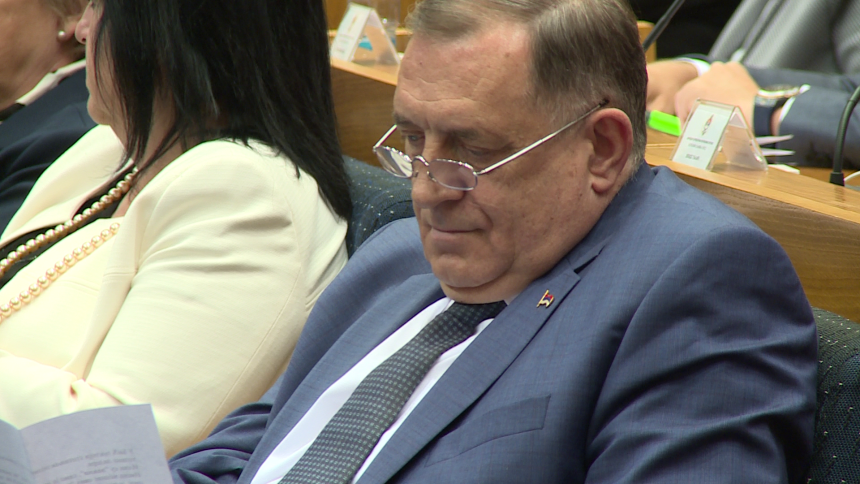 Реакција Њемачке амбасаде: Додик вријеђао у Москви