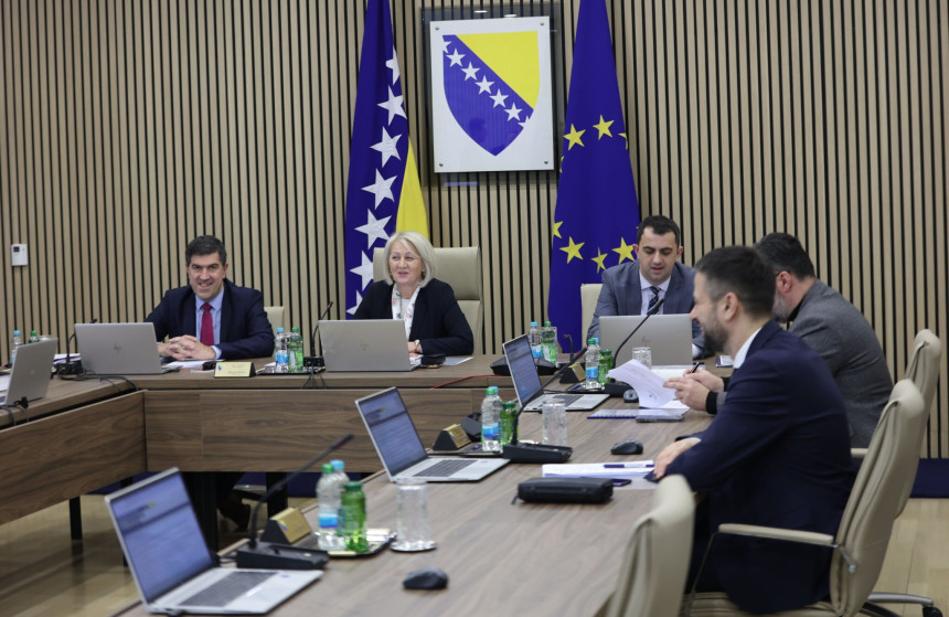 "Пала" Реформска агенда: Остајемо без 108 милиона евра?