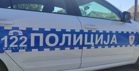 Teško povrijeđen policijski službenik kod Pala