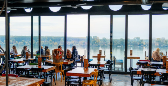 Drama na Savi: Evakuisano više od 200 ljudi sa splava