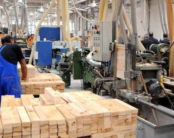 Proizvodnja u Srpskoj sve manja, drvna industrija posebno ugrožena