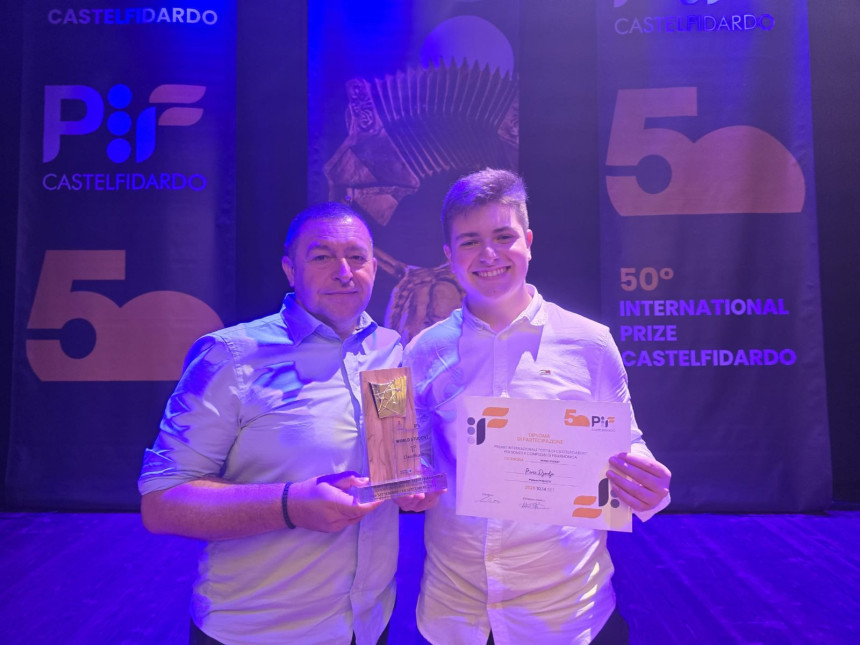 Novi uspjeh mladog harmonikaša Đorđa Perića