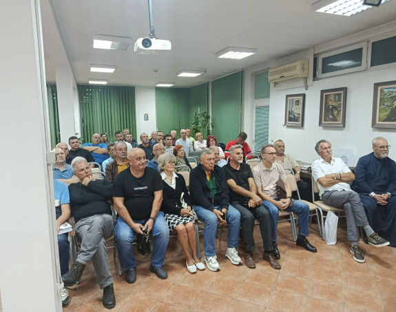 Slijedili slavne pretke po djelima i uzdarjima