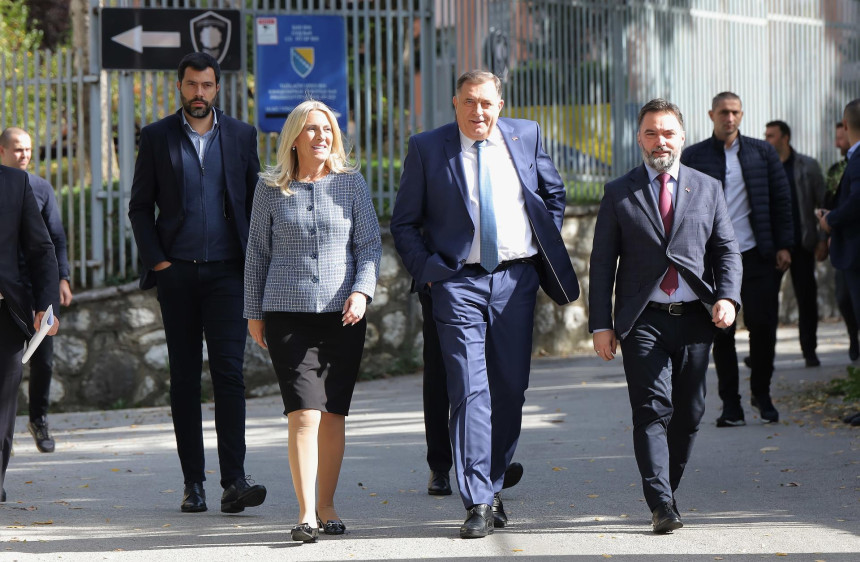 U SNSD-u se vodi rovovska bitka: Amerikanci vide u Cvijanović rješenje problema, Dodik gura sina u kandidaturu