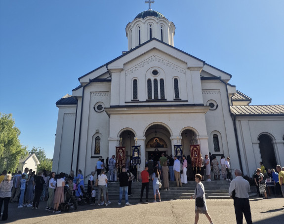 Saborni hram u Bijeljini obilježio krsnu slavu Malu Gospojinu
