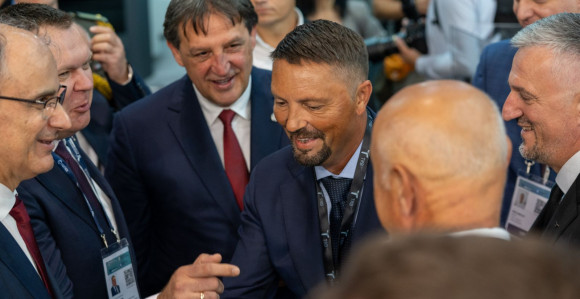 Macut i Gašić na štandu TRB-a i “ORLA” na sajmu u Beogradu