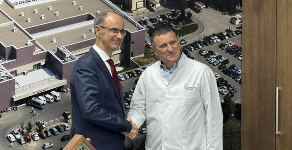 Macut posjetio UKC RS: Zahvalnost bratskoj Srbiji