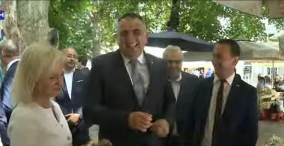 Da, bahati ste gospodine Miniću!