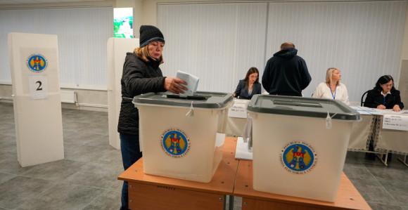 Moldavci glasaju: Dva ključna bloka, evropski i proruski