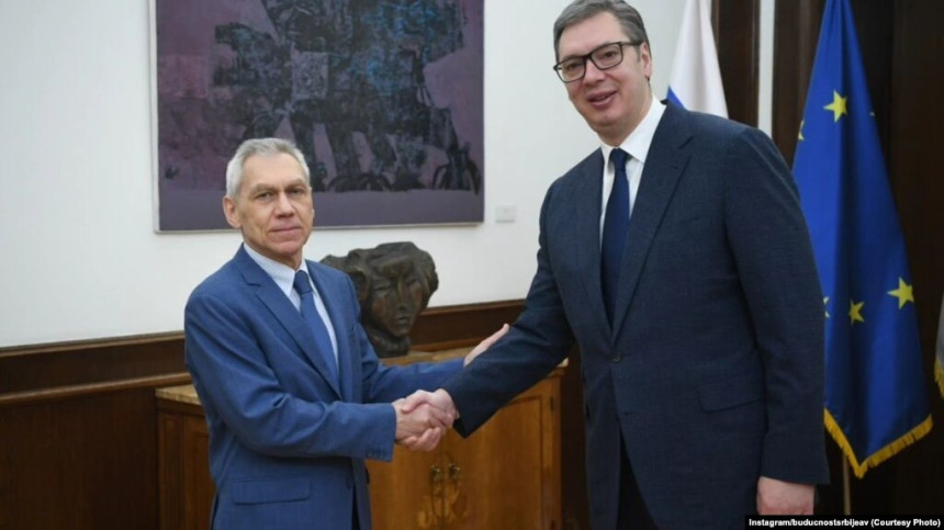 Vučić sa Bocan-Harčenkom o situaciji oko NIS-a