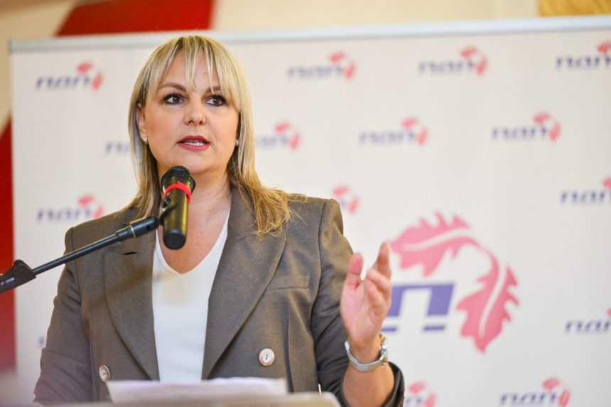 Ovo je nedopustivo, "SNSD disko" i do Gimnazije stigao