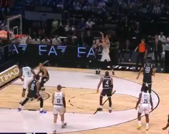 Partizan teško poražen od Dubaija na startu Evrolige