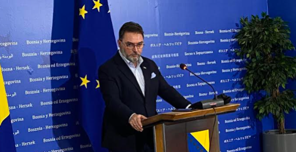 Reformsku agendu smo usvojili jer je tako rekao Dodik