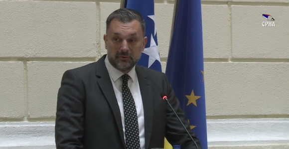 Iznenađen sam što je juče SNSD prenio nadležnosti sa RS na nivo države?!