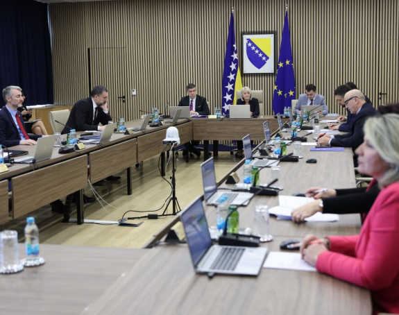 Hoće li se odblokirati vlast na nivou BiH, ko kome čuva leđa?!