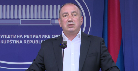 Kriza u Srpskoj je zbog korumpiranog i autokratskog režima