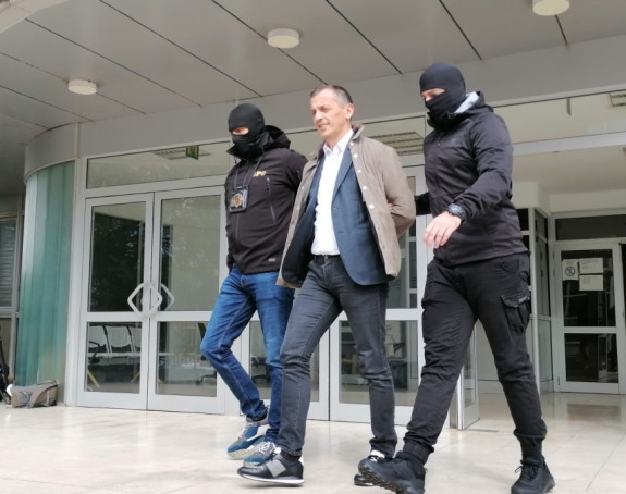 Bivšem ministru odbrane određeno zadržavanje do 72h