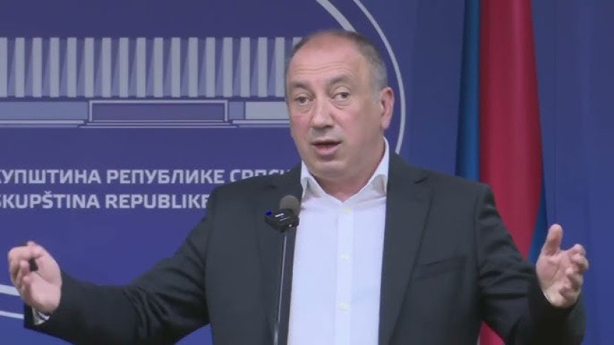 Crnadak žestoko odgovorio Dodiku: Koju pruženu ruku?!